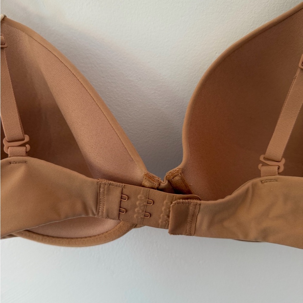 Skims fits everybody t-shirt bra 36C Tan Underwire Bra - Picture 6 of 7